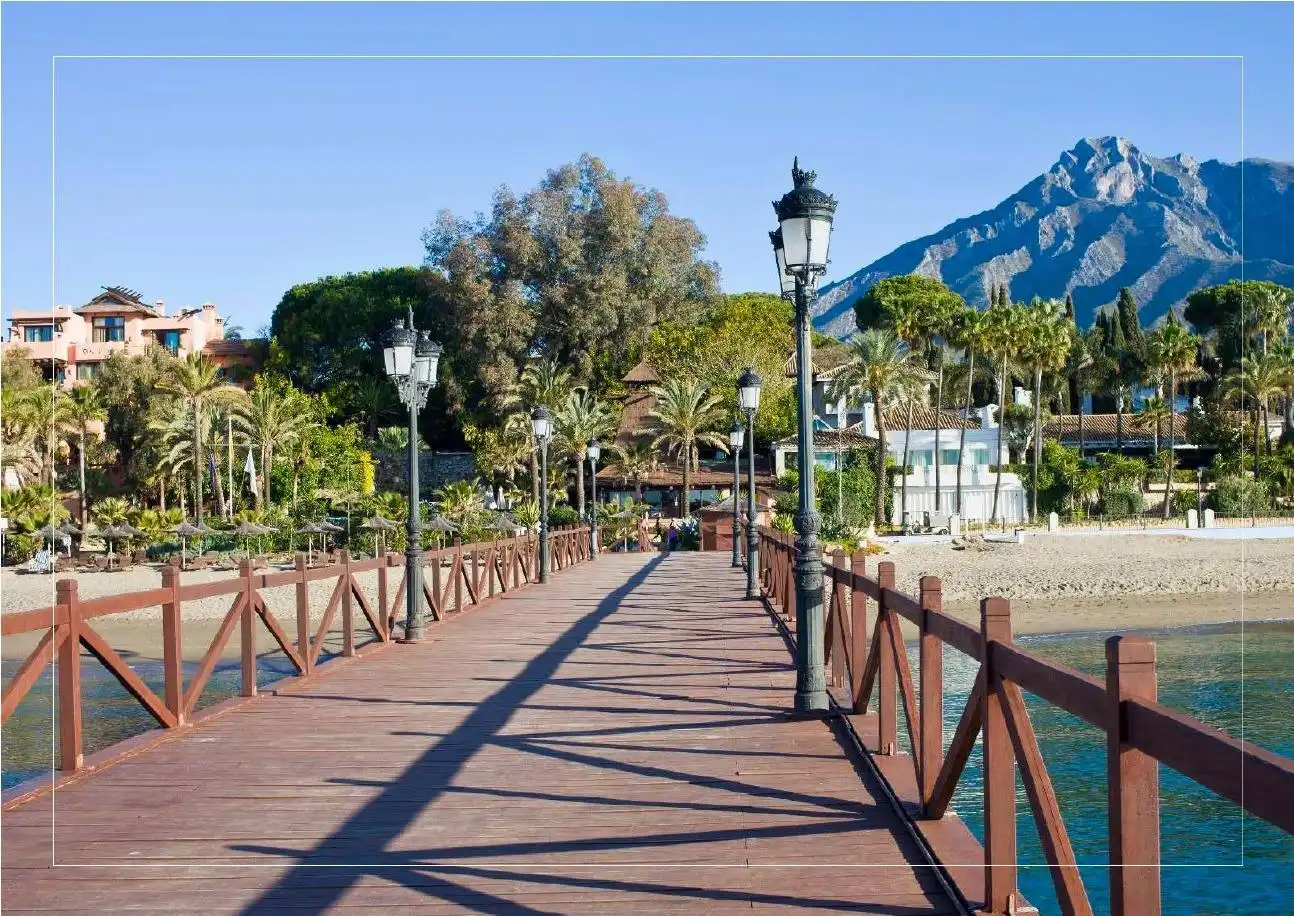 Exterior view of Flat for sale in Marbella  with Air Conditioner, Heating and Private garden