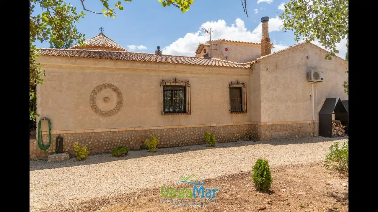 Exterior view of Country homes for sale in Freila