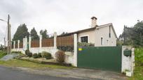 Vista exterior de Casa o xalet en venda en Sada (A Coruña) amb Aire condicionat, Calefacció i Jardí privat