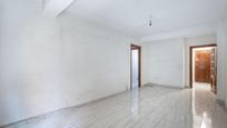 Flat for sale in  Granada Capital  with Air Conditioner and Heating