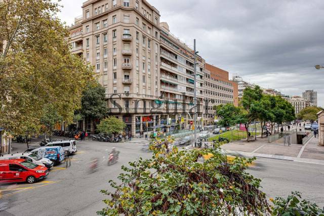 Piso en Venta en Carrer de Còrsega en Vila de Gràcia