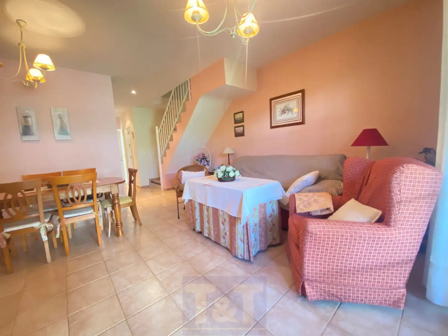 Sala de estar de Casa adosada en venta en Islantilla con Aire acondicionado y Terraza
