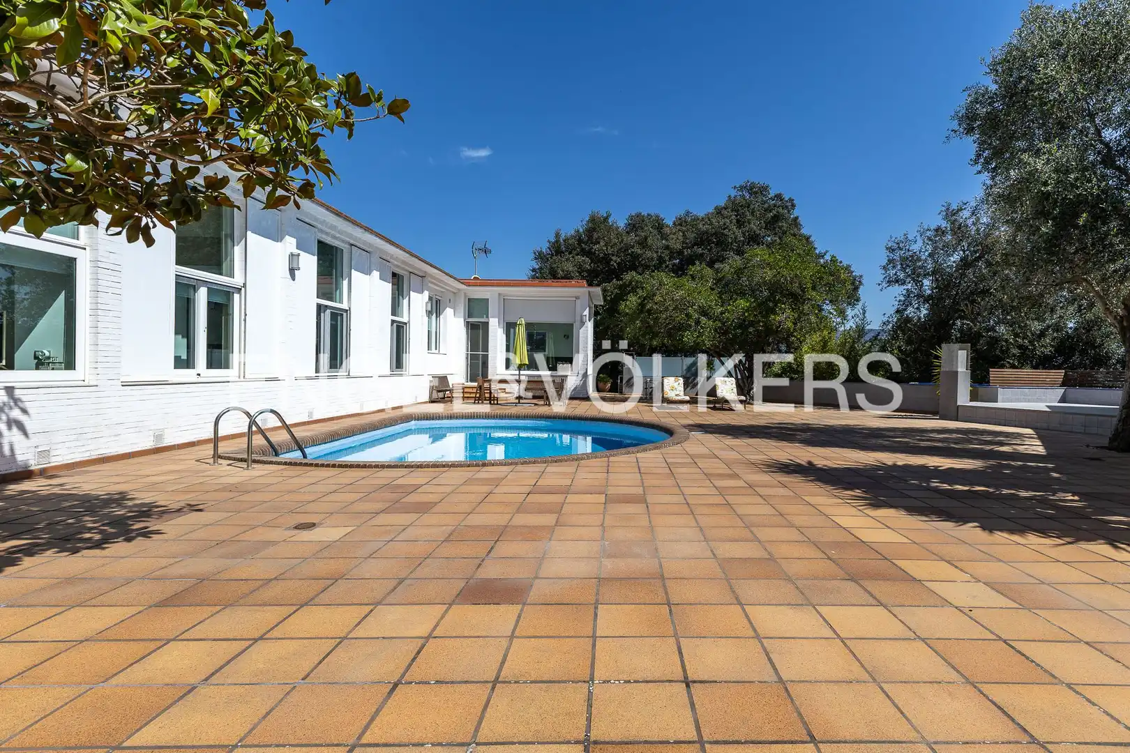Vista exterior de Casa o xalet en venda en Argentona amb Calefacció, Jardí privat i Terrassa