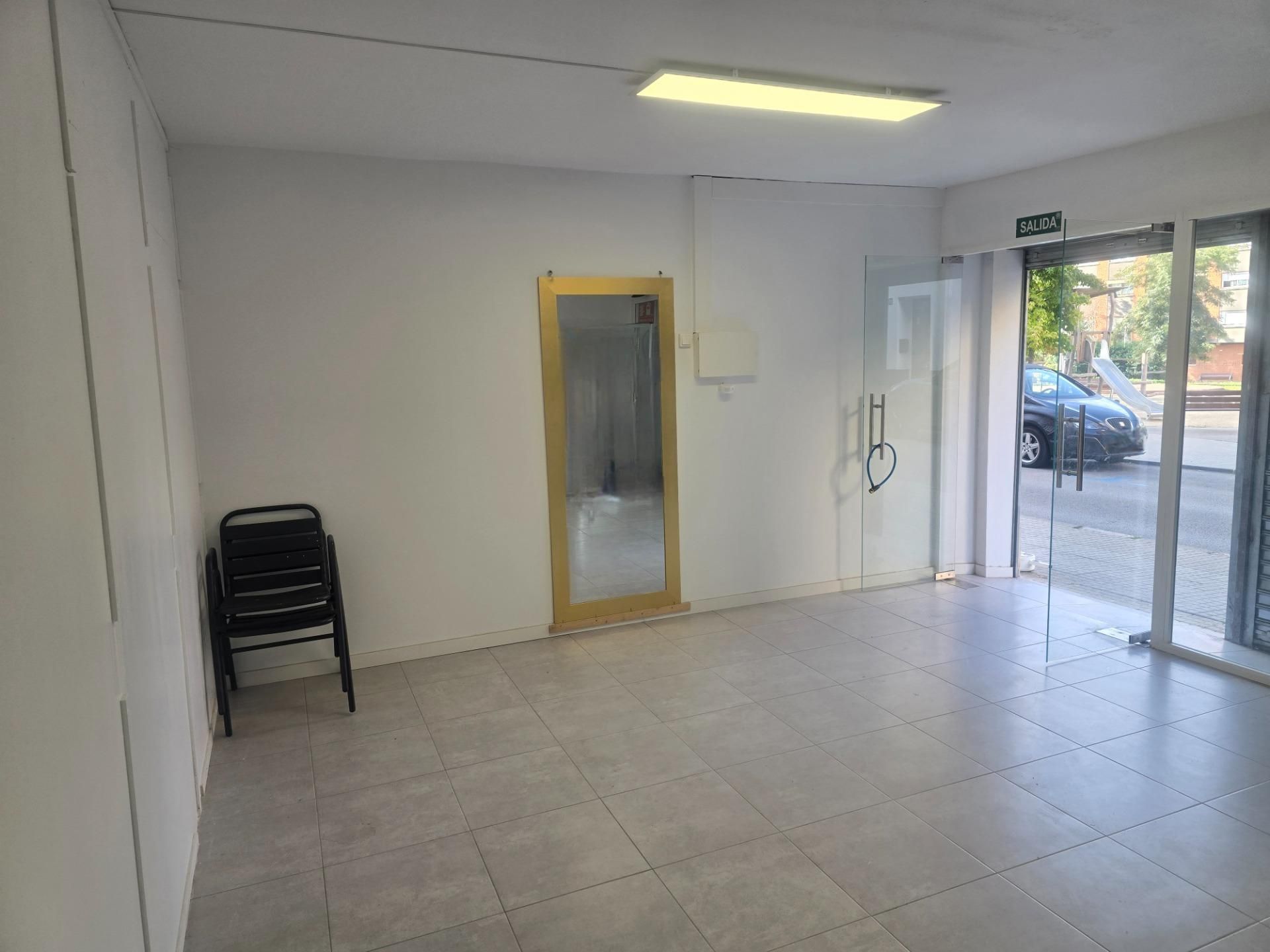 Local de lloguer en Castellar del Vallès