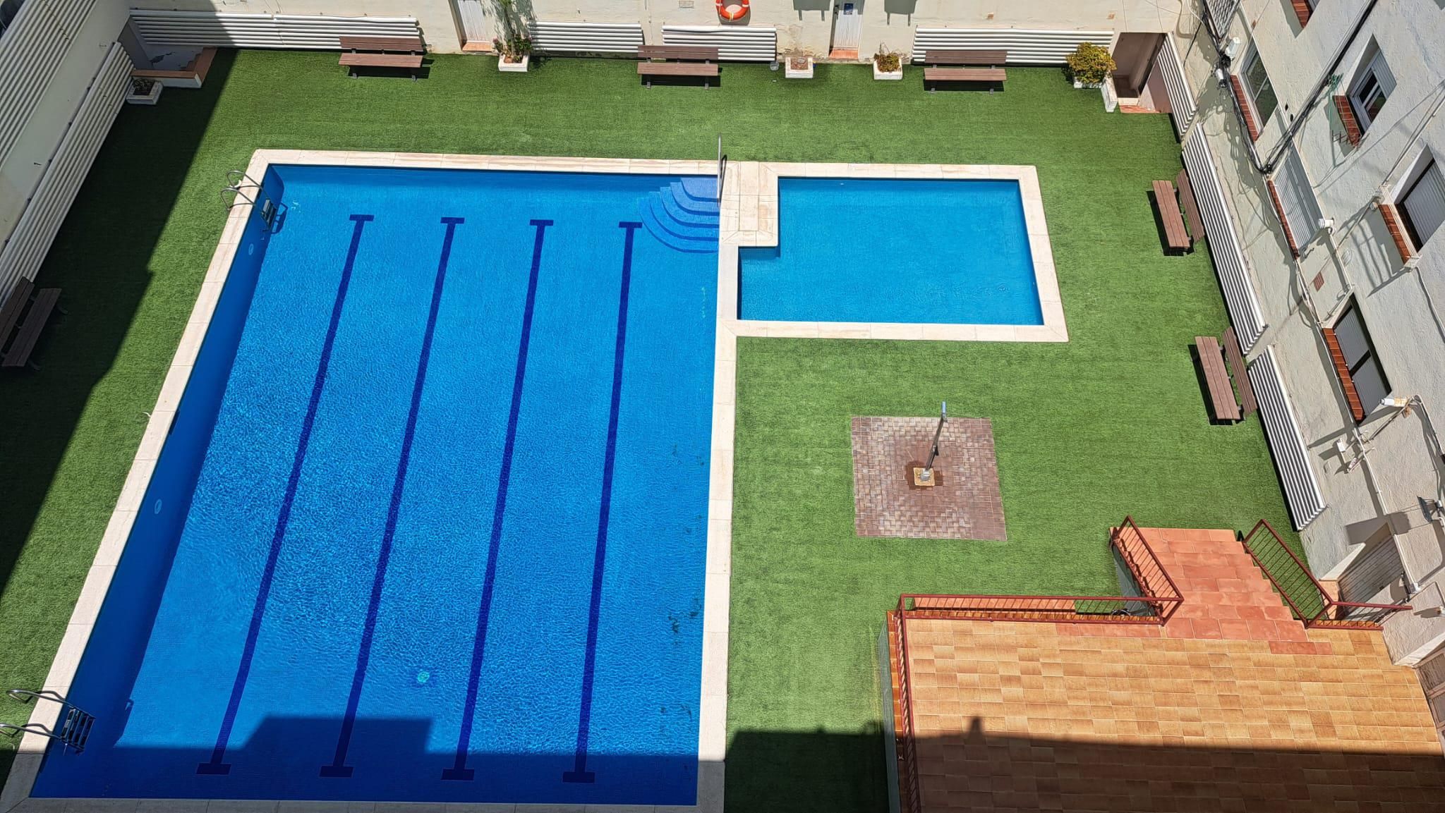 Piscina de Pis en venda en Pineda de Mar amb Aire condicionat, Terrassa i Traster