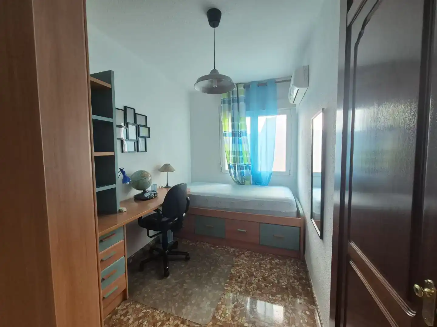 Schlafzimmer von Wohnung zur Miete in  Córdoba Capital mit Klimaanlage und Balkon