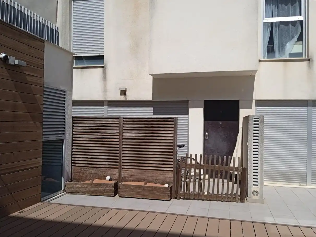 Vista exterior de Casa adosada en venta en Xeraco con Piscina