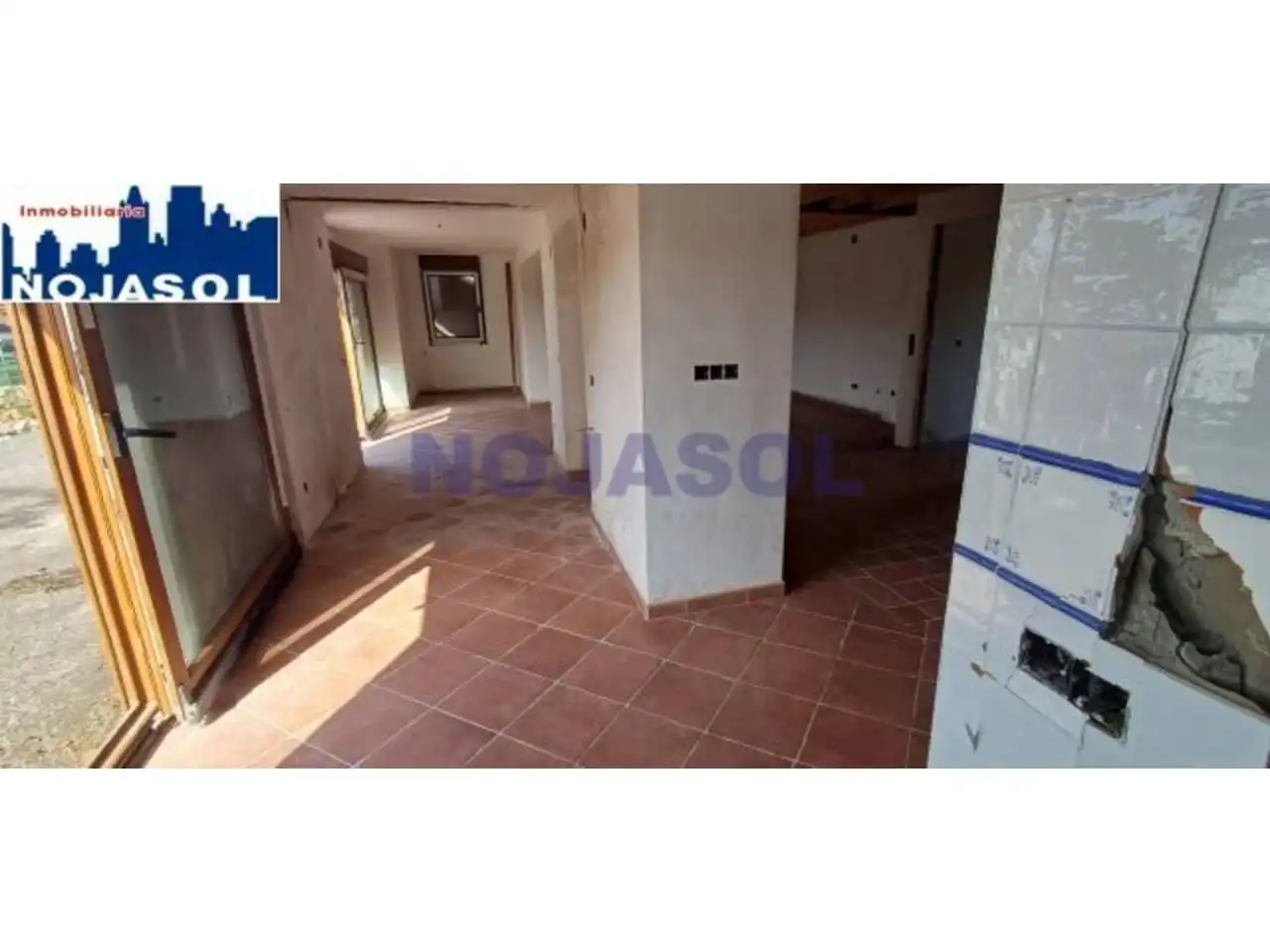 Houses for sale in Noja  with Private garden and Terrace