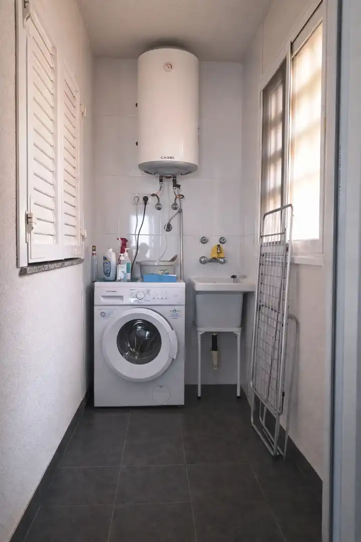 Appartement compact avec piscine à vendre à Calle Arquitecto Julián Laguna 67, imagen 17