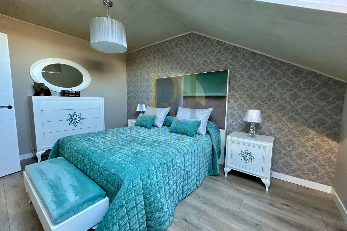 Schlafzimmer von Haus zum Verkauf in Soto de la Vega mit Heizung und Möbliert