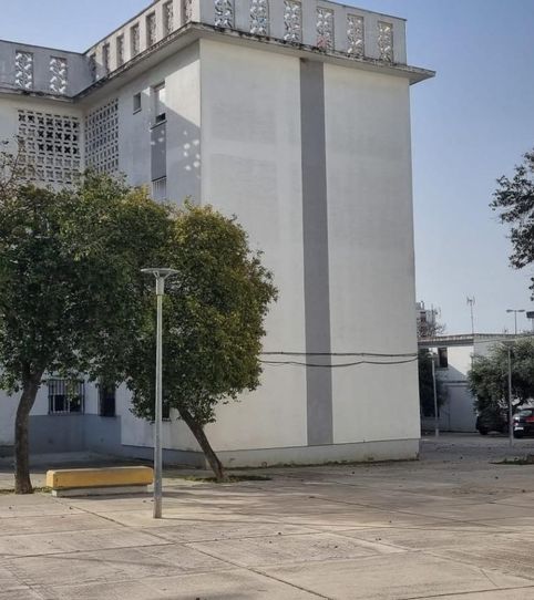 Foto 2 de Piso en venta en Avenida de Tomás García Figueras, La Plata, Jerez de la Frontera
