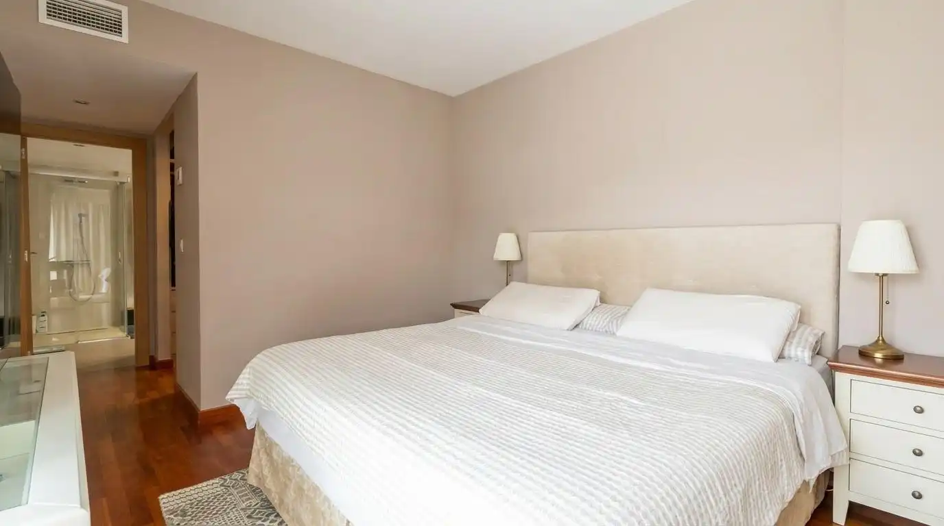 Habitación de Casa adosada en venta en Alicante / Alacant con Aire acondicionado, Jardín privado y Terraza