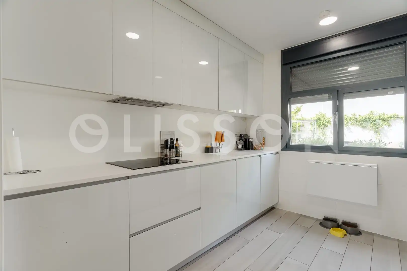 Cocina de Casa adosada en venta en La Moraleja con Aire acondicionado, Calefacción y Terraza