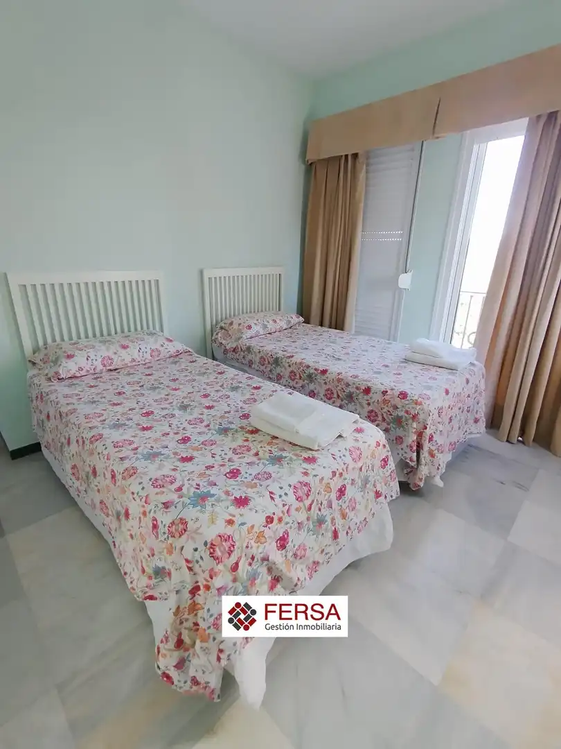 Bedroom of Attic for rent in El Puerto de Santa María  with Air Conditioner, Heating and Terrace