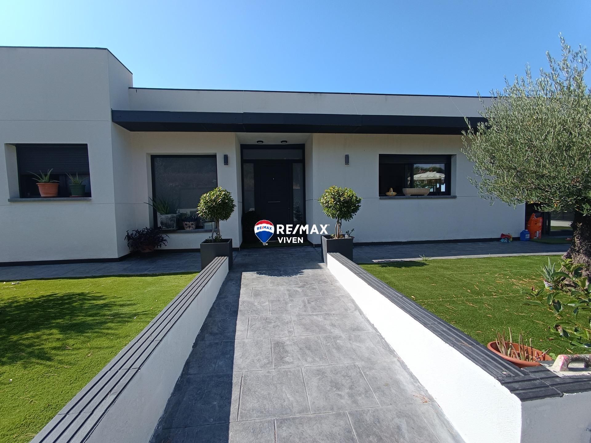 Exterior view of House or chalet for sale in Caldes de Montbui  with Private garden, Terrace and Storage room