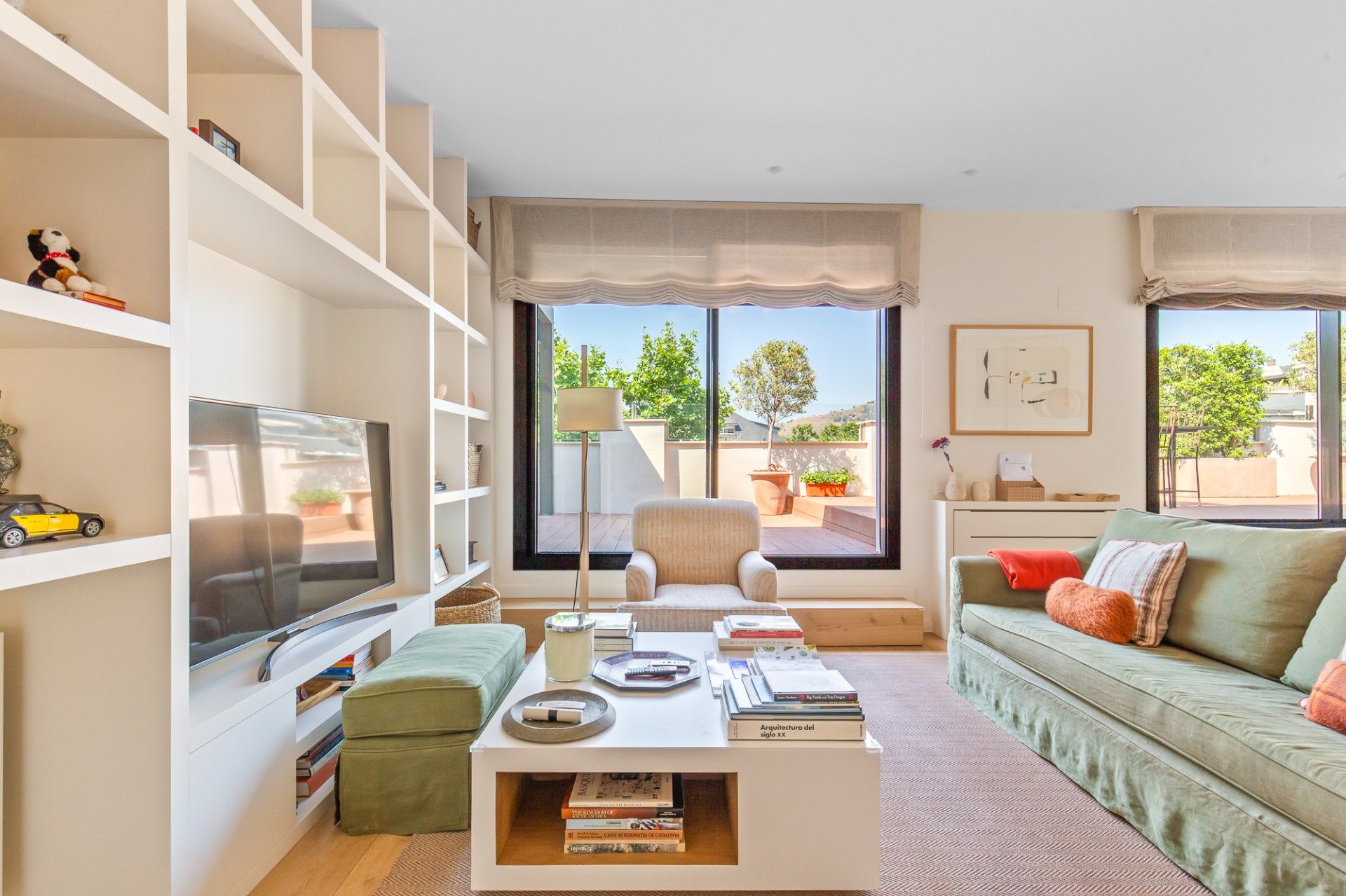 Living room of Attic for sale in  Barcelona Capital  with Air Conditioner, Heating and Terrace