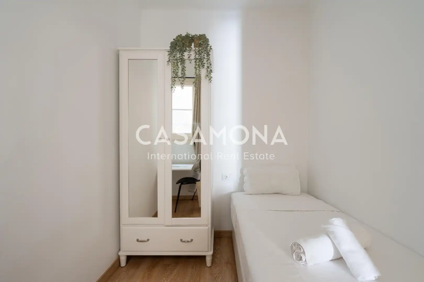 Bedroom of Apartments for rent in Barcelona  with Air Conditioner, Heating and Terrace
