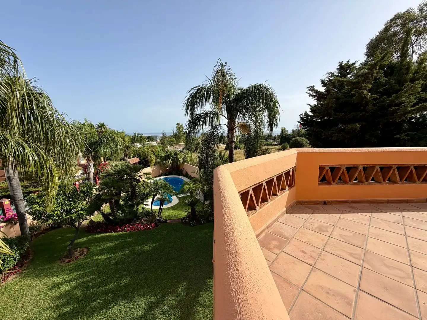 Garden of Detached homes for sale in Marbella  with Terrace and Balcony