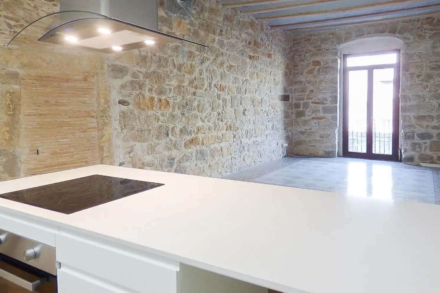Apartments for rent in Centre - Barri Vell