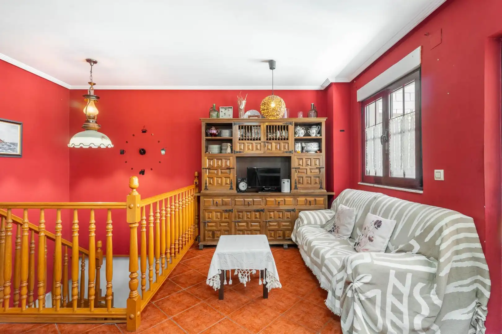 Sala de estar de Casa o chalet en venta en Llanera con Calefacción, Jardín privado y Terraza