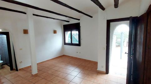 Foto 2 de Casa adosada en venda a Carrer del Déu Horus, El Casalot, Mont-roig del Camp