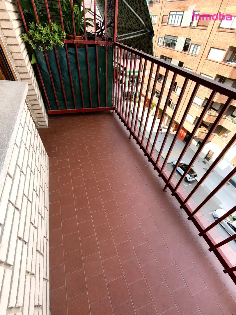 Terraza de Piso en venta en Aranda de Duero con Calefacción, Parquet y Terraza