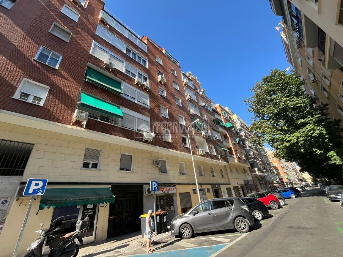 Exterior view of Flat to rent in  Madrid Capital