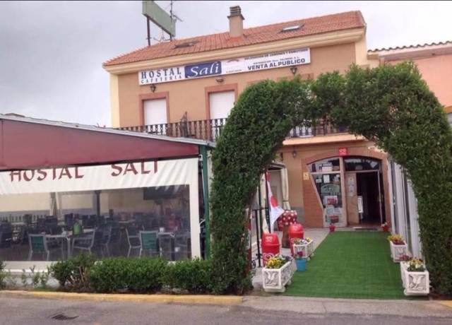 Local comercial en Alquiler en Pelabravo