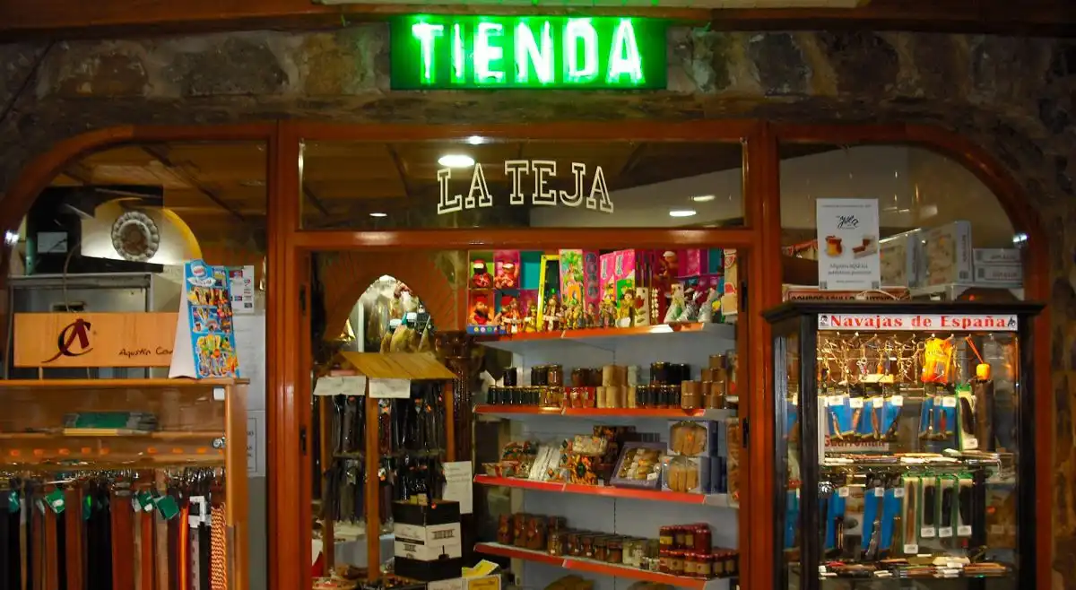Edifici en venda en Almuradiel