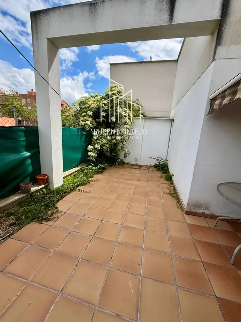 Jardín de Apartamento en venta en Salamanca con Calefacción y Terraza