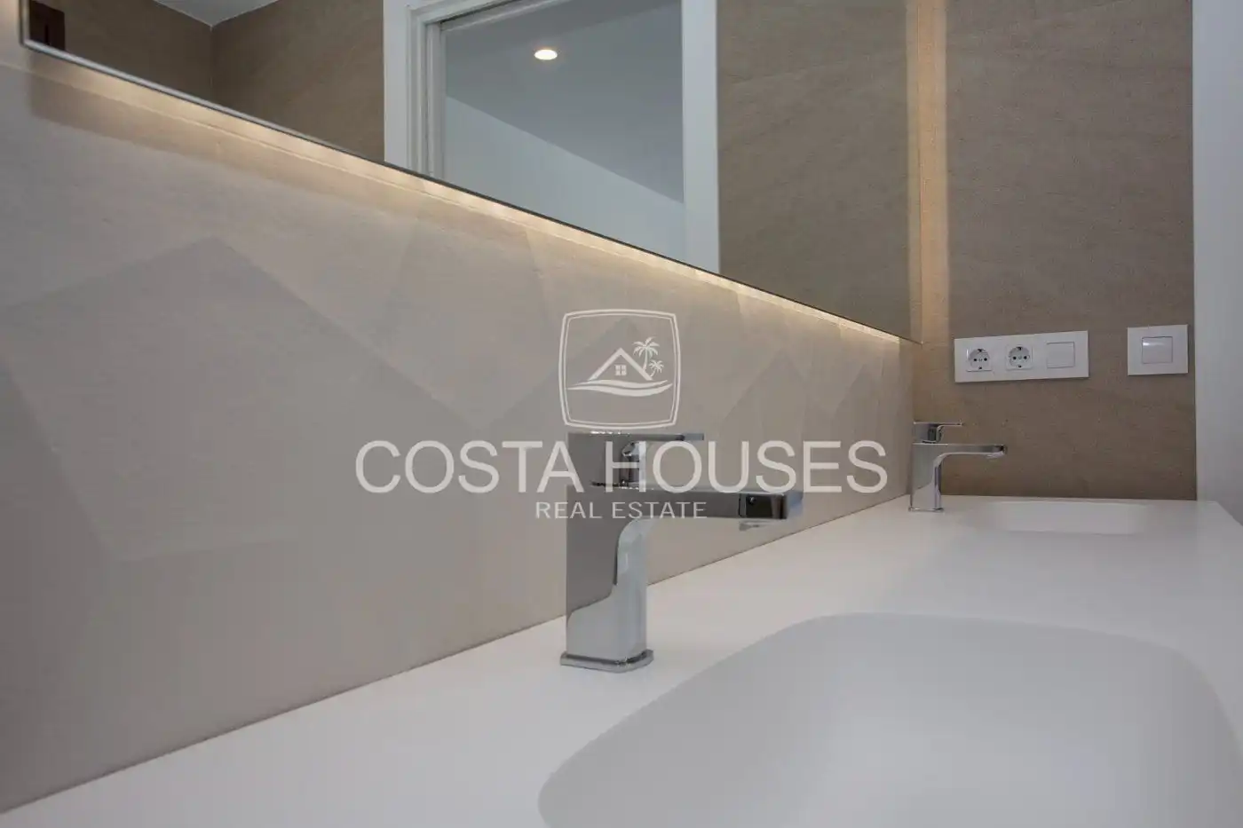 Detached house with pool for sale in Paichi, imagen 13