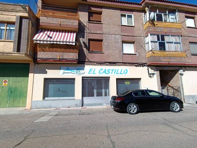 Local comercial en Venta en Calle HUERTOS, 29 en Íscar