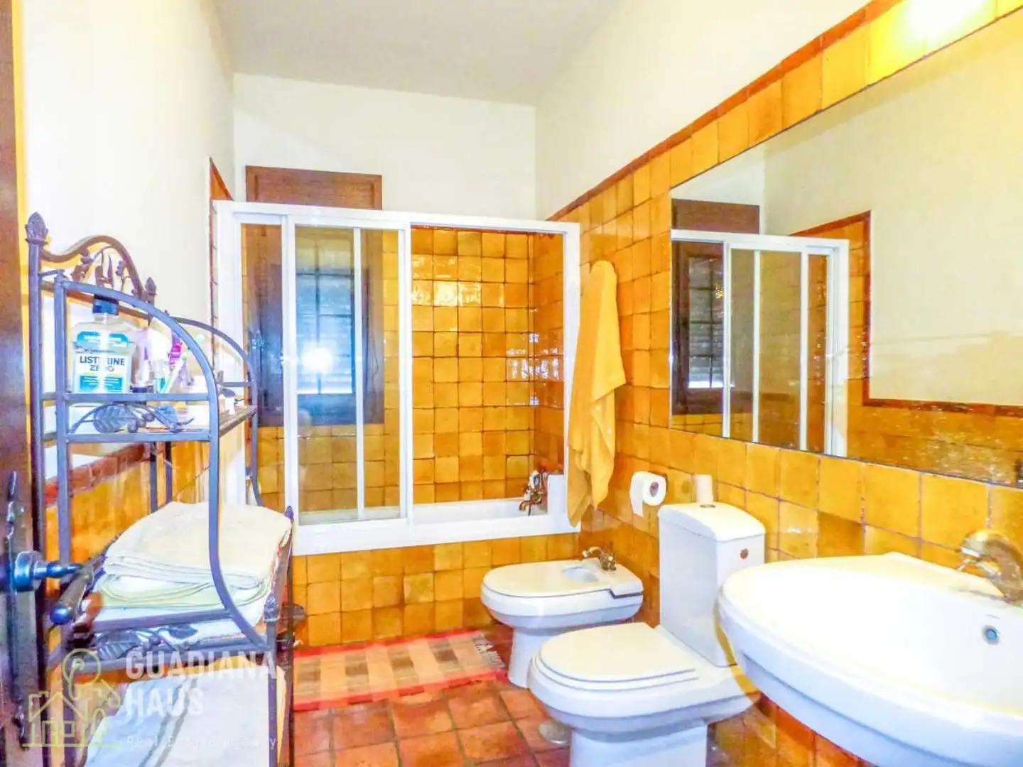 Bathroom of Country homes for sale in San Silvestre de Guzmán  with Private garden and Terrace