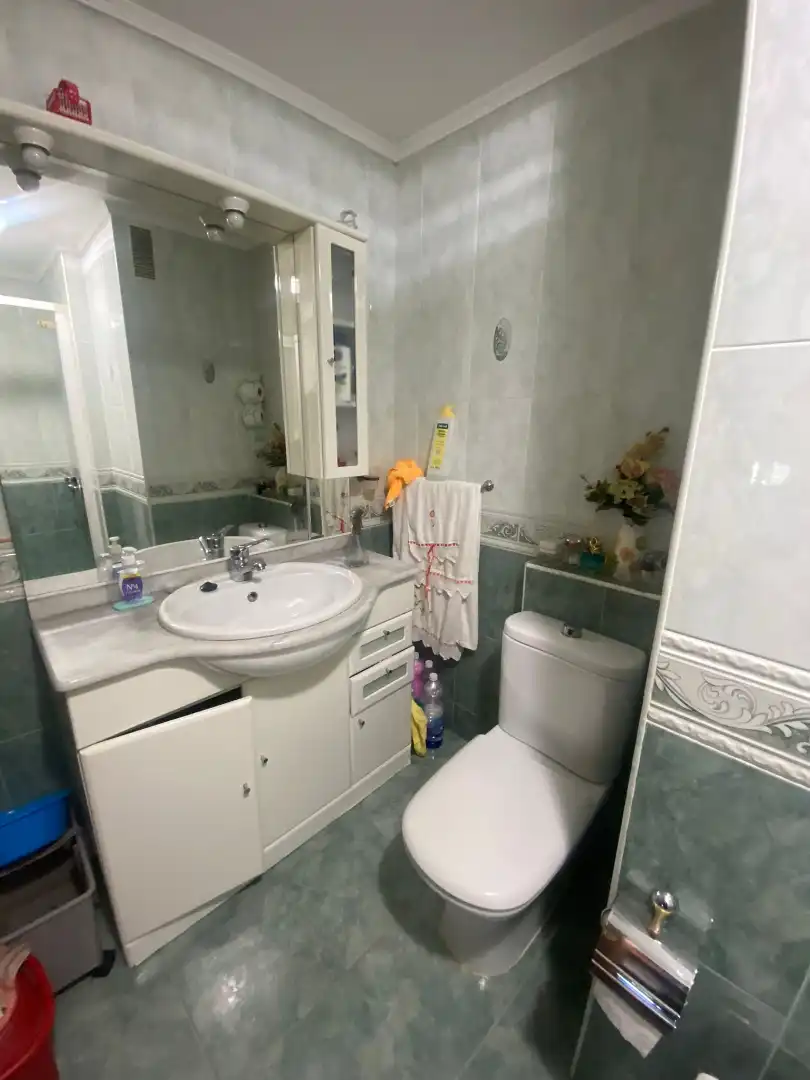 Baño de Piso en venta en Granada con Terraza