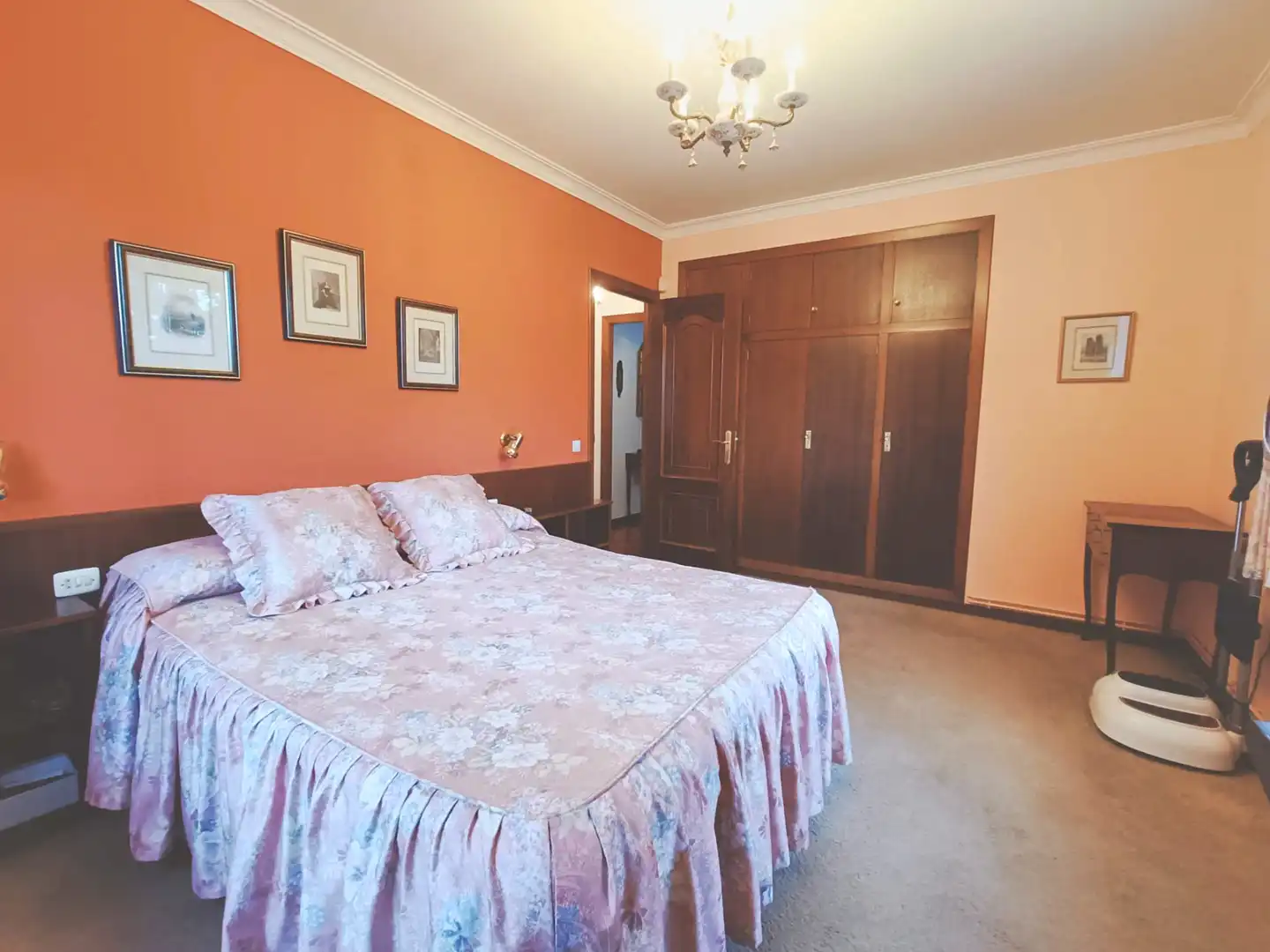 Schlafzimmer von Haus oder Chalet zum Verkauf in Narón mit Heizung, Privatgarten und Ofen