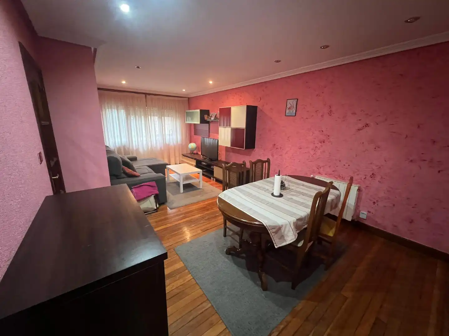 Wohnzimmer von Wohnung zum Verkauf in Bilbao  mit Heizung, Terrasse und Balkon