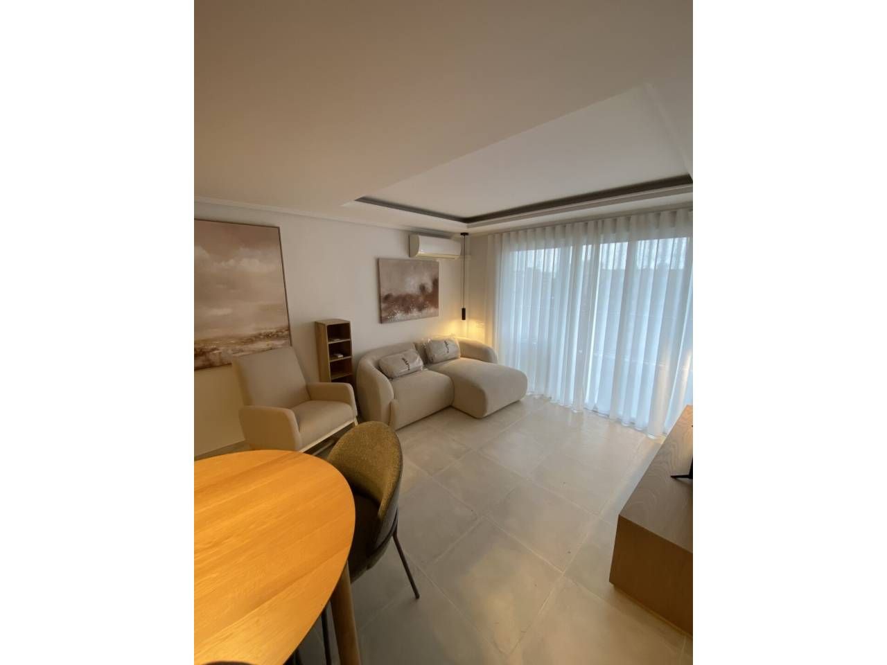 Sala d'estar de Pis de lloguer en Alicante / Alacant amb Aire condicionat, Moblat i Balcó