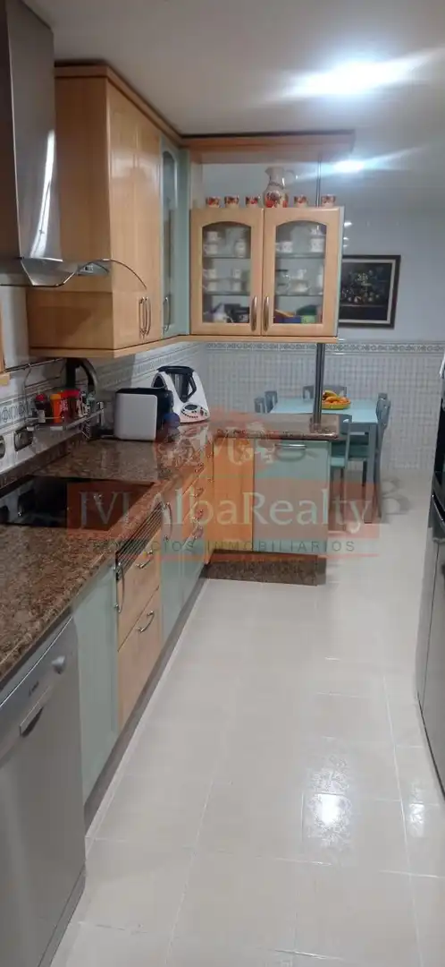Cocina de Casa adosada en venta en Albacete con Aire acondicionado, Calefacción y Jardín privado