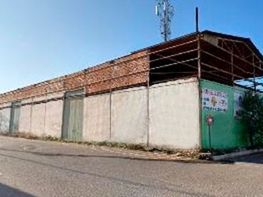 Industrial building for sale in Valdepeñas