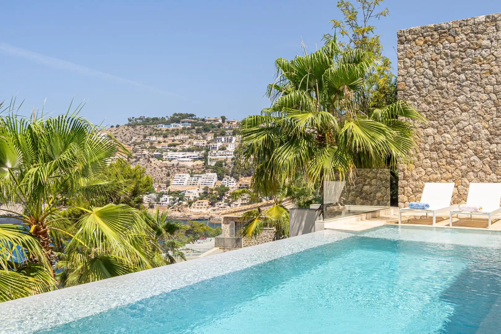 Piscina de Casa o xalet en venda en Andratx amb Aire condicionat, Calefacció i Jardí privat