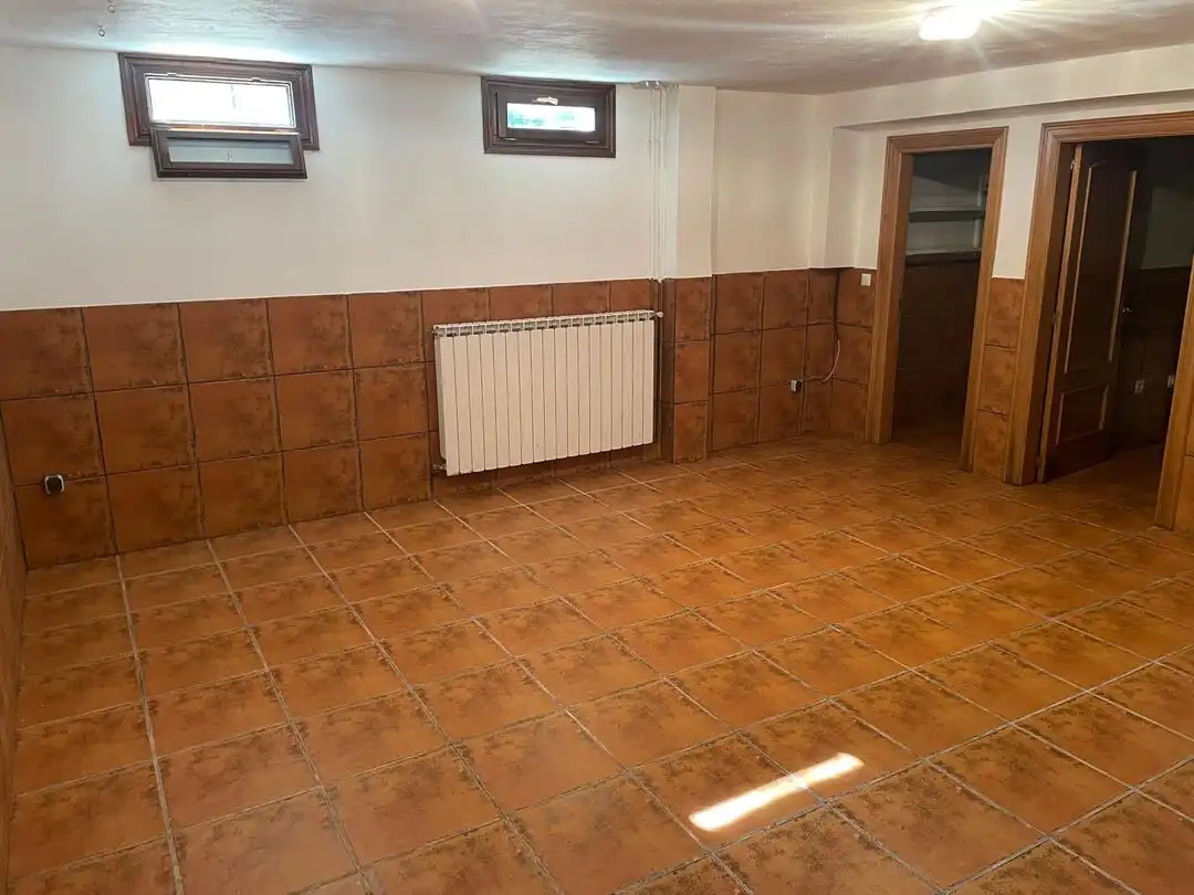 Casa o chalet en venta en Lizoain-Arriasgoiti / Lizoainibar-Arriasgoiti con Calefacción, Terraza y Balcón