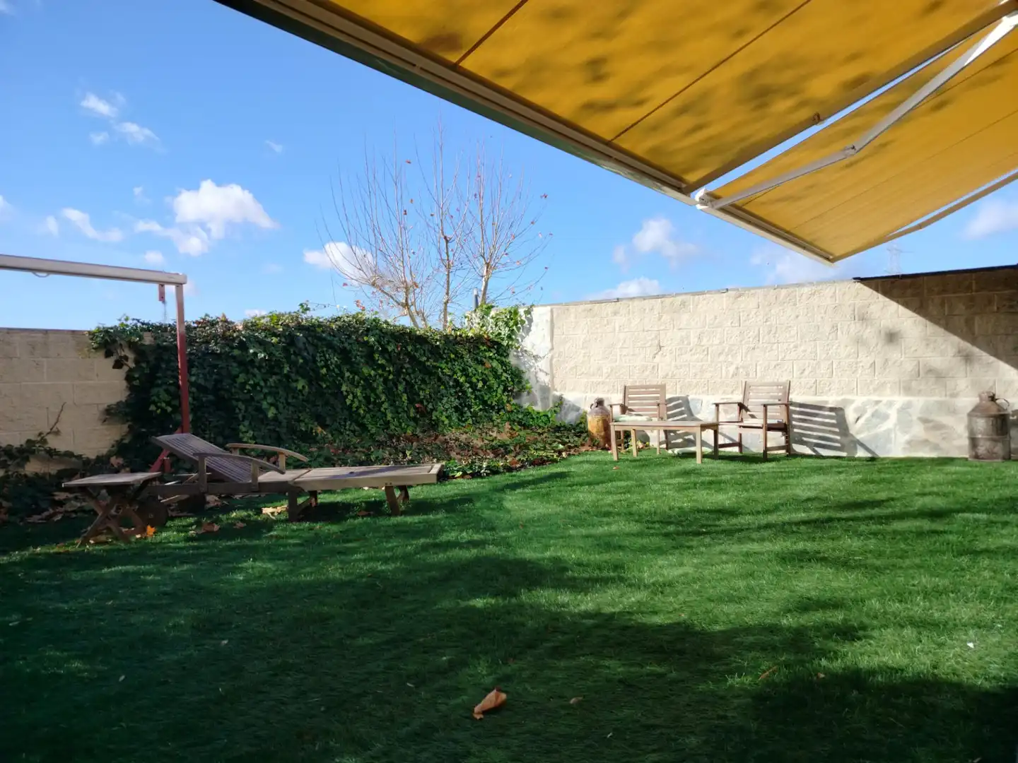 Terraza de Casa adosada en venta en Moraleja de Enmedio con Aire acondicionado, Calefacción y Jardín privado