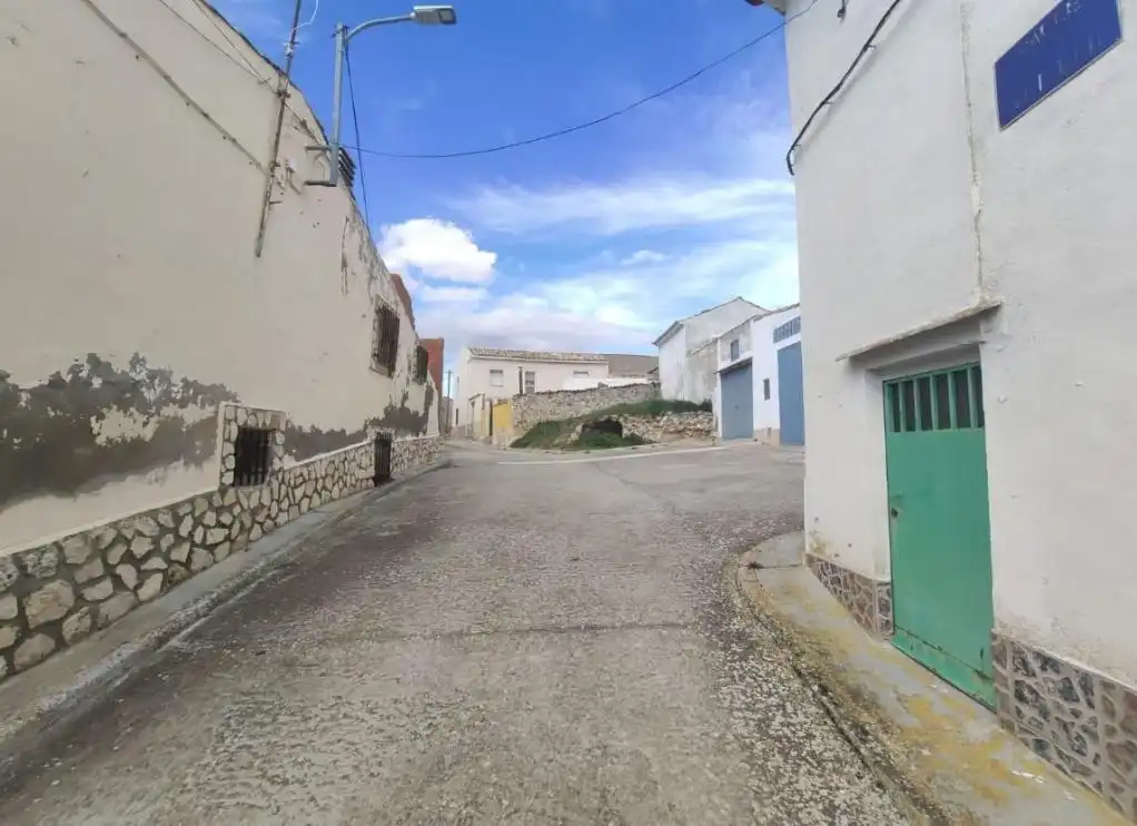 Vista exterior de Casa adosada en venta en El Valle de Altomira