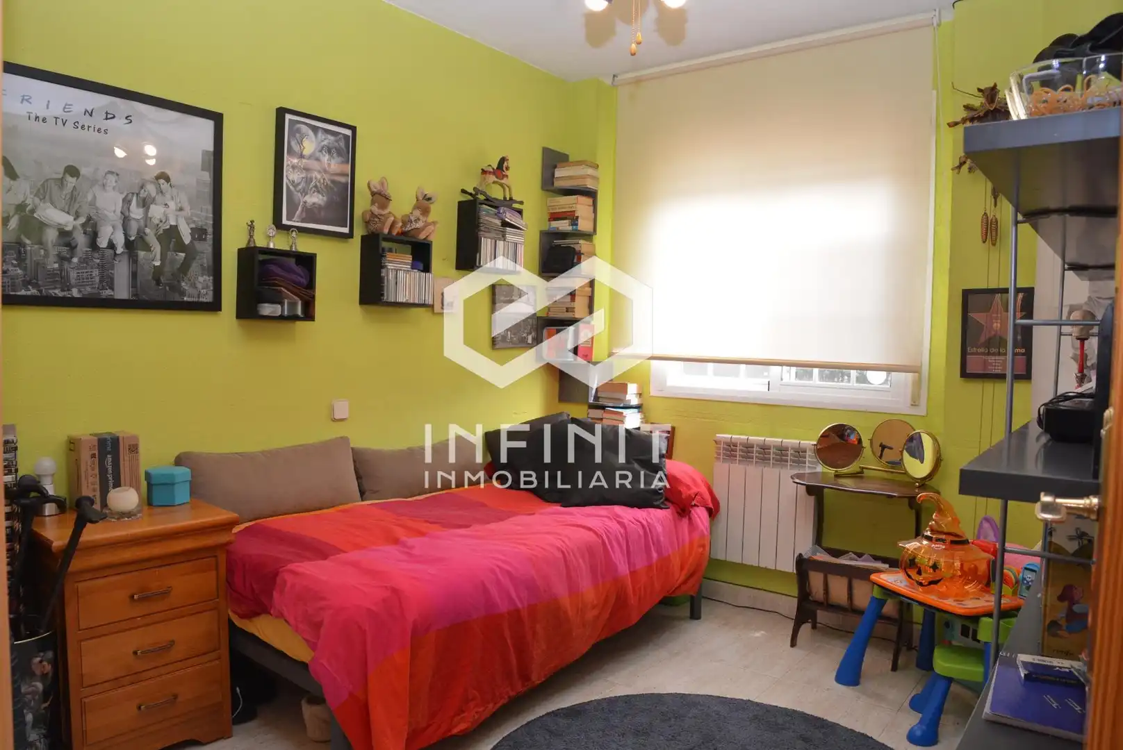 Casa adosada en venta en Villanueva de la Torre
