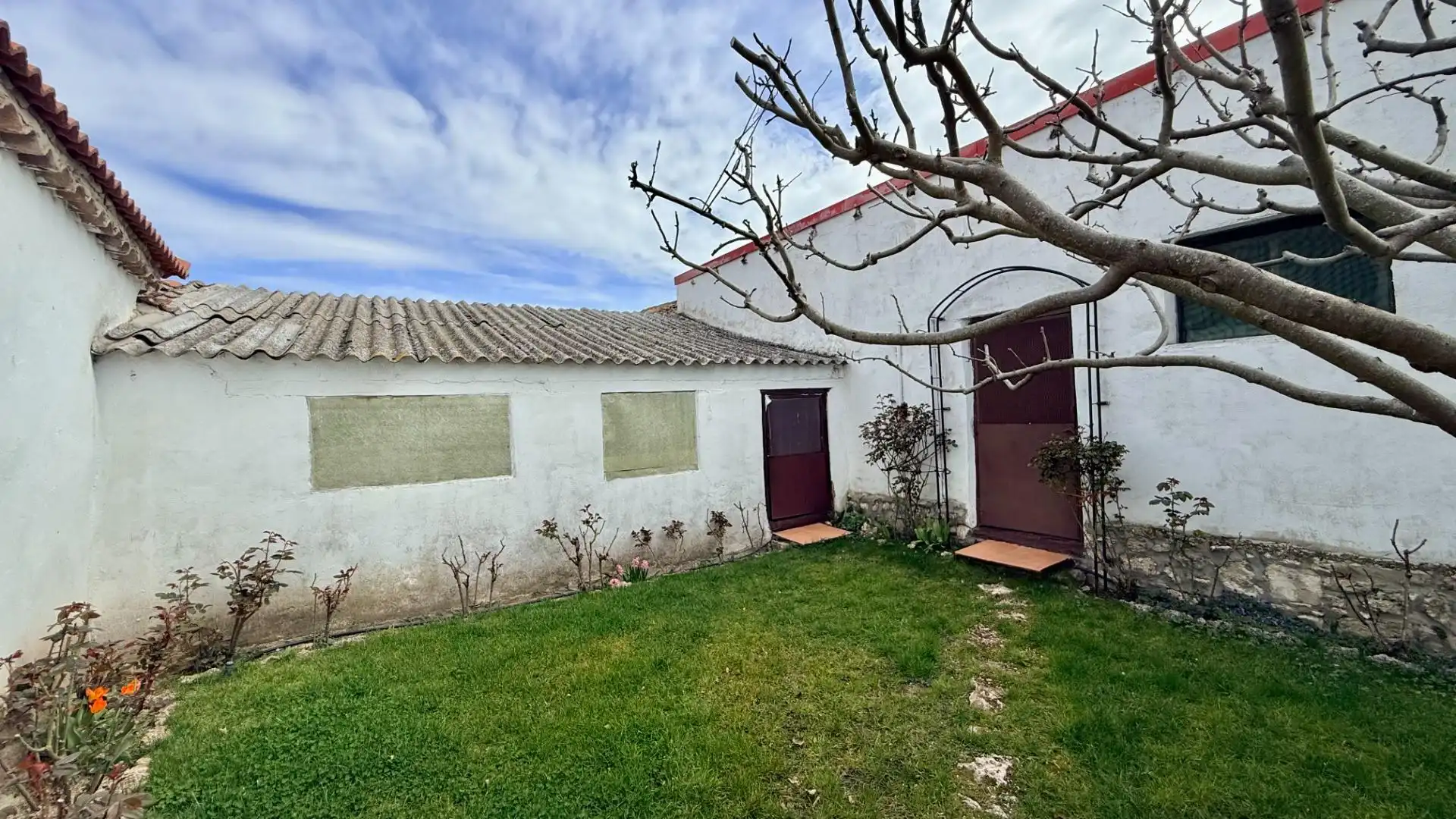 Jardí de Casa o xalet en venda en Samboal amb Jardí privat i Traster