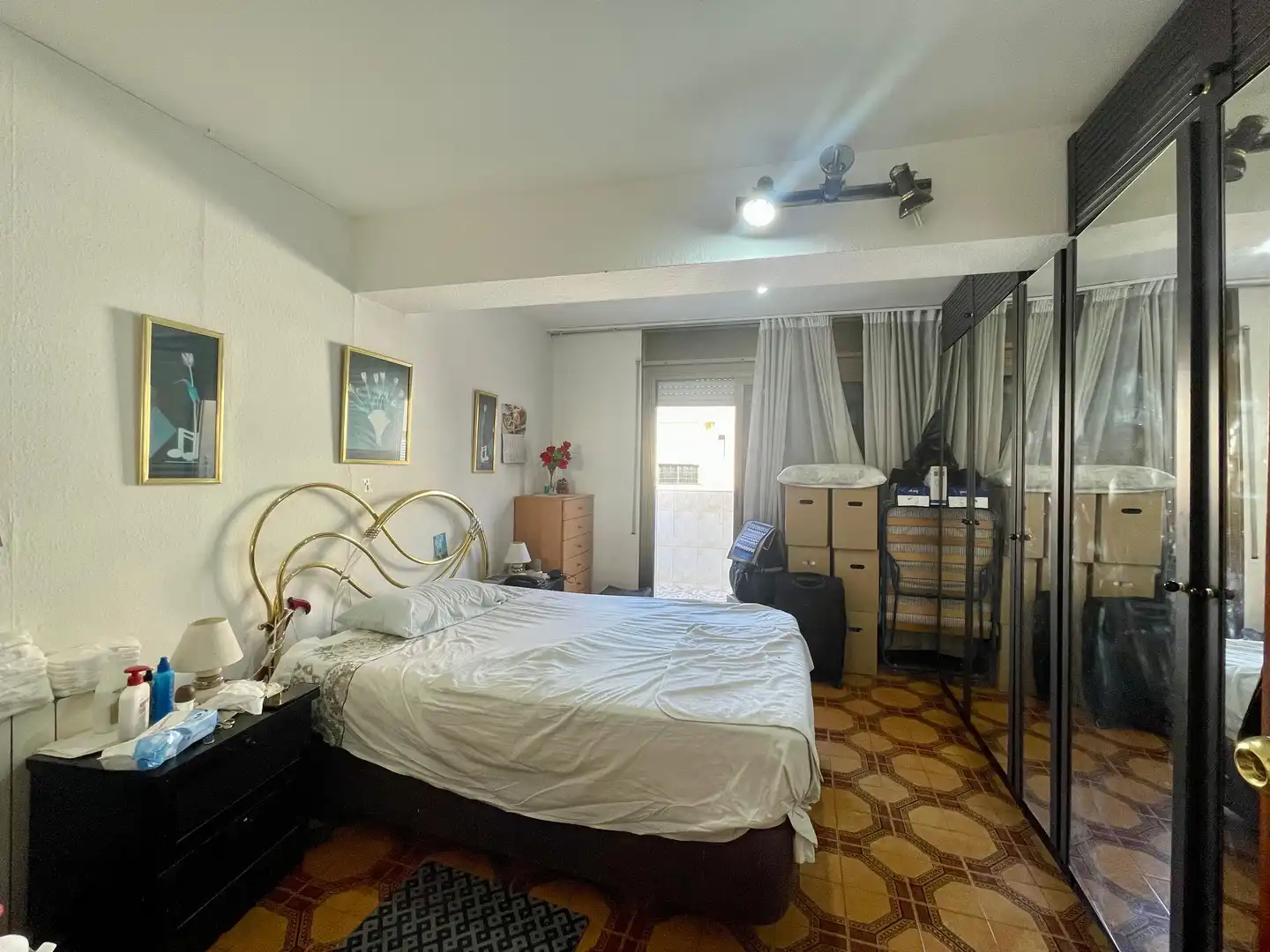 Habitación de Piso en venta en Badalona con Calefacción y Balcón