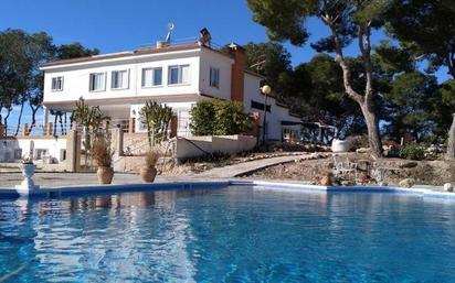 Piscina de Finca rústica en venda en Torrevieja