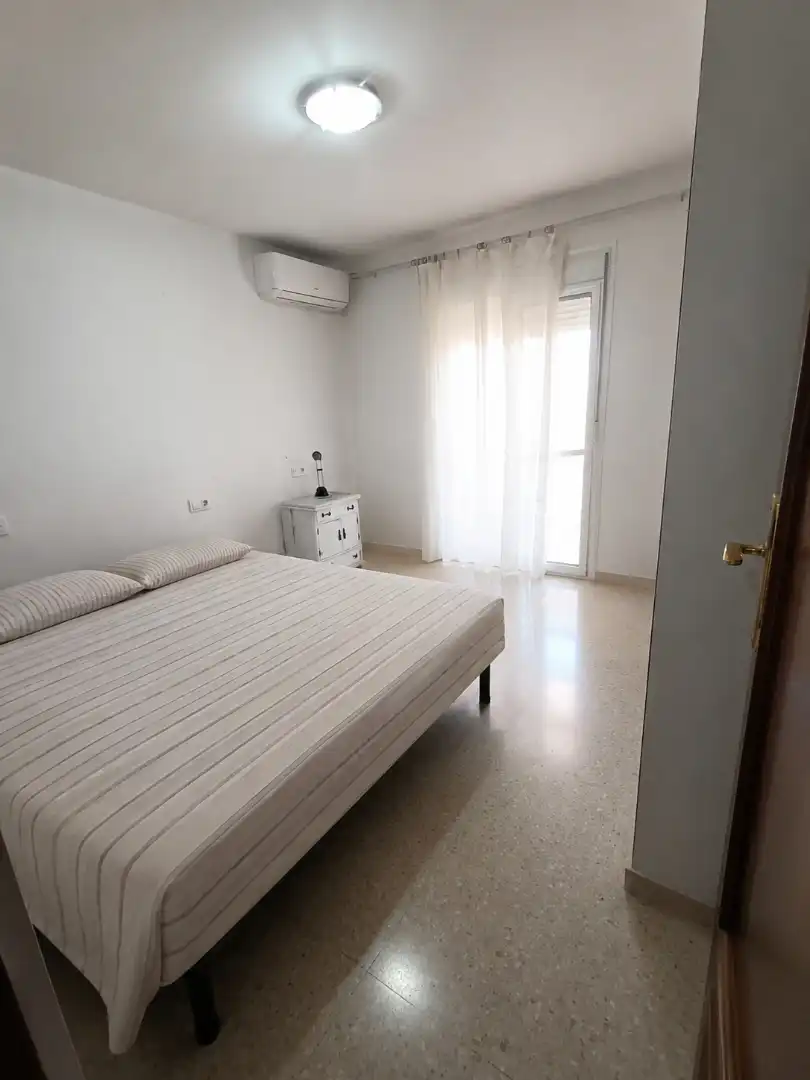 Dormitori de Pis en venda en Pizarra amb Aire condicionat, Terrassa i Moblat