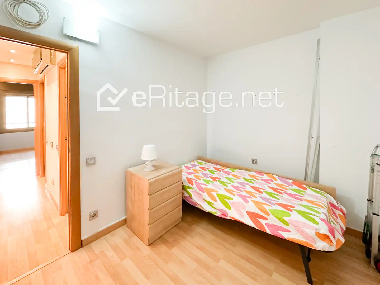 Habitación de Piso en venta en L'Hospitalet de Llobregat con Aire acondicionado, Calefacción y Parquet