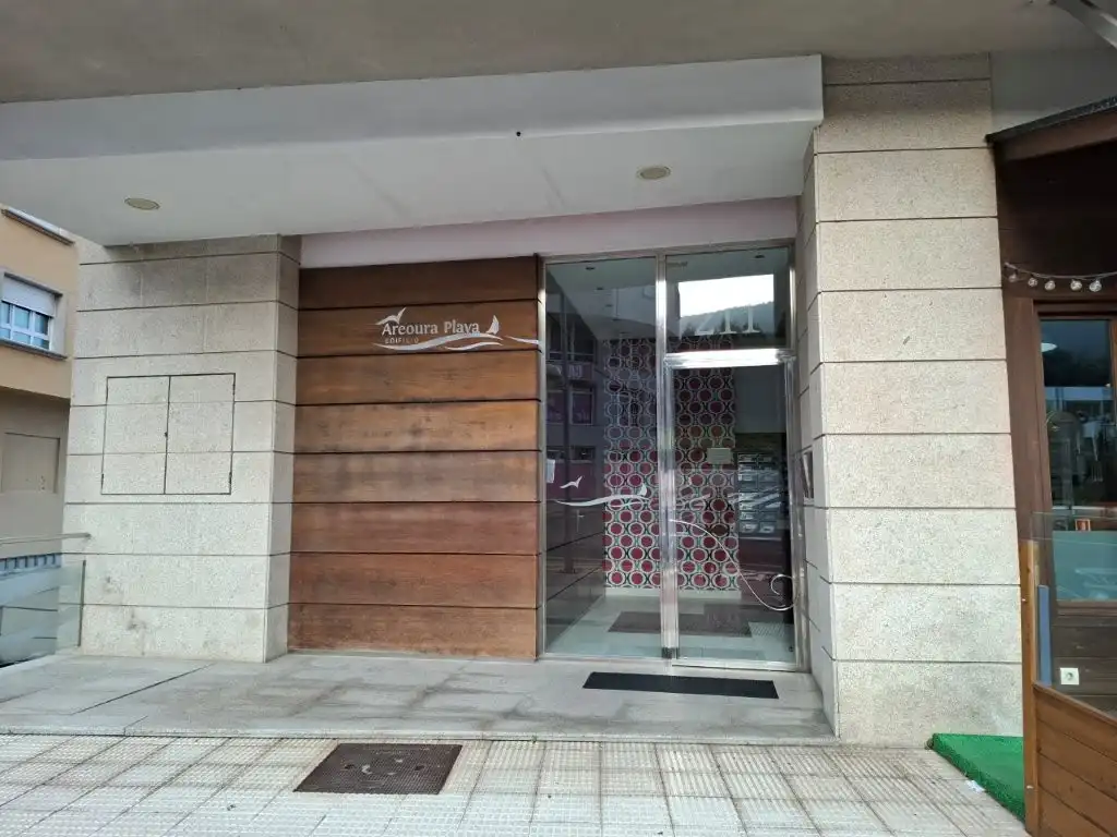 Piso en venta en Burela con Calefacción, Trastero y Amueblado